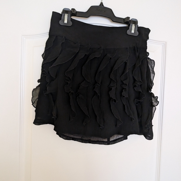 Dkny Black Ruffled Skirt Size Medium - Picture 2 of 7
